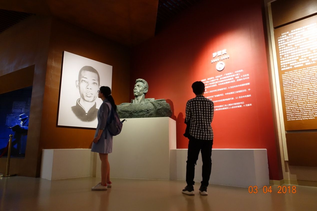 1526281781194093402.jpg 3.jpg